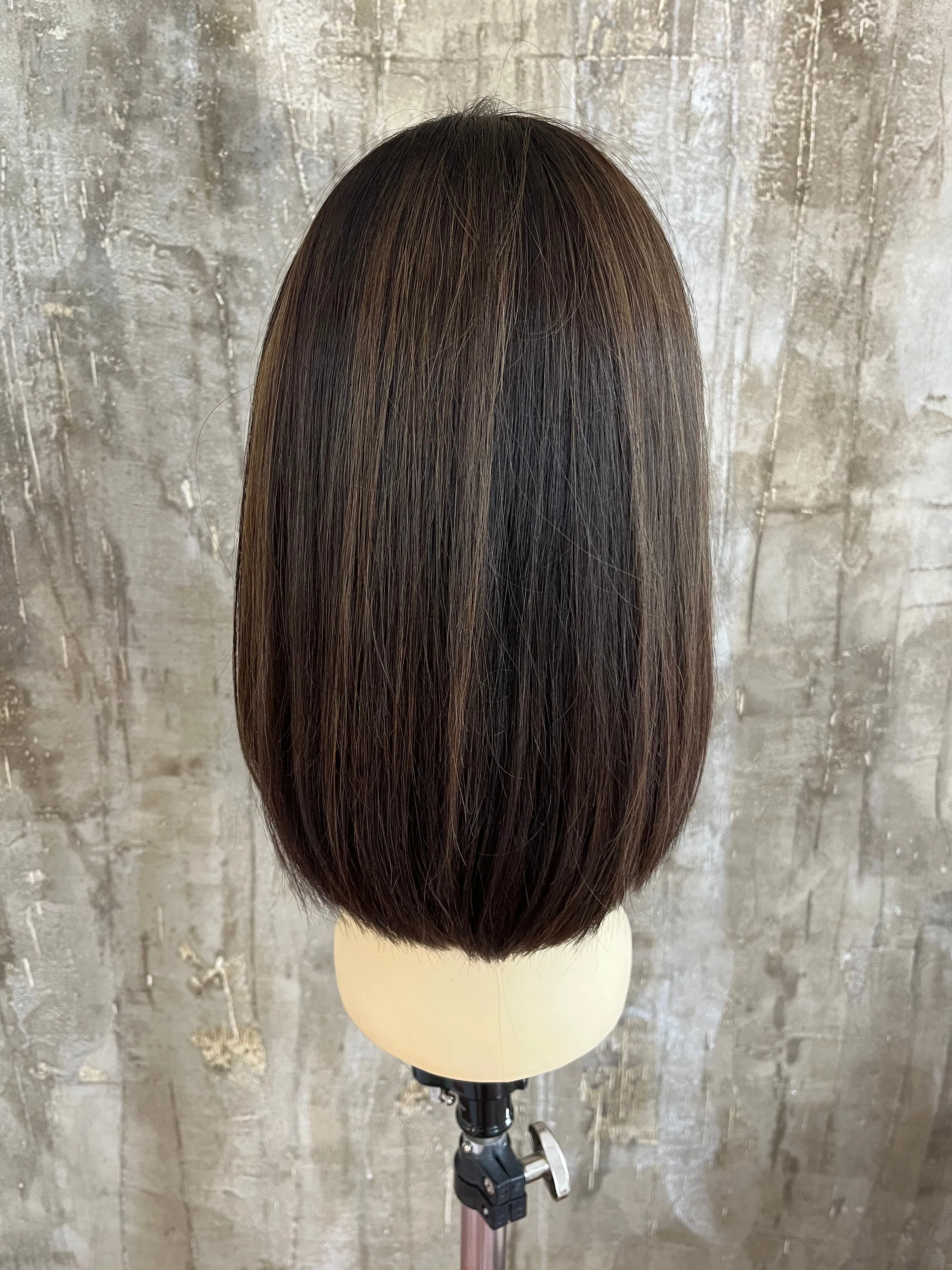 100% EUROPEAN PROCESSED HUMAN HAIR 16.5" BROWN WITH HIGHLIGHTS