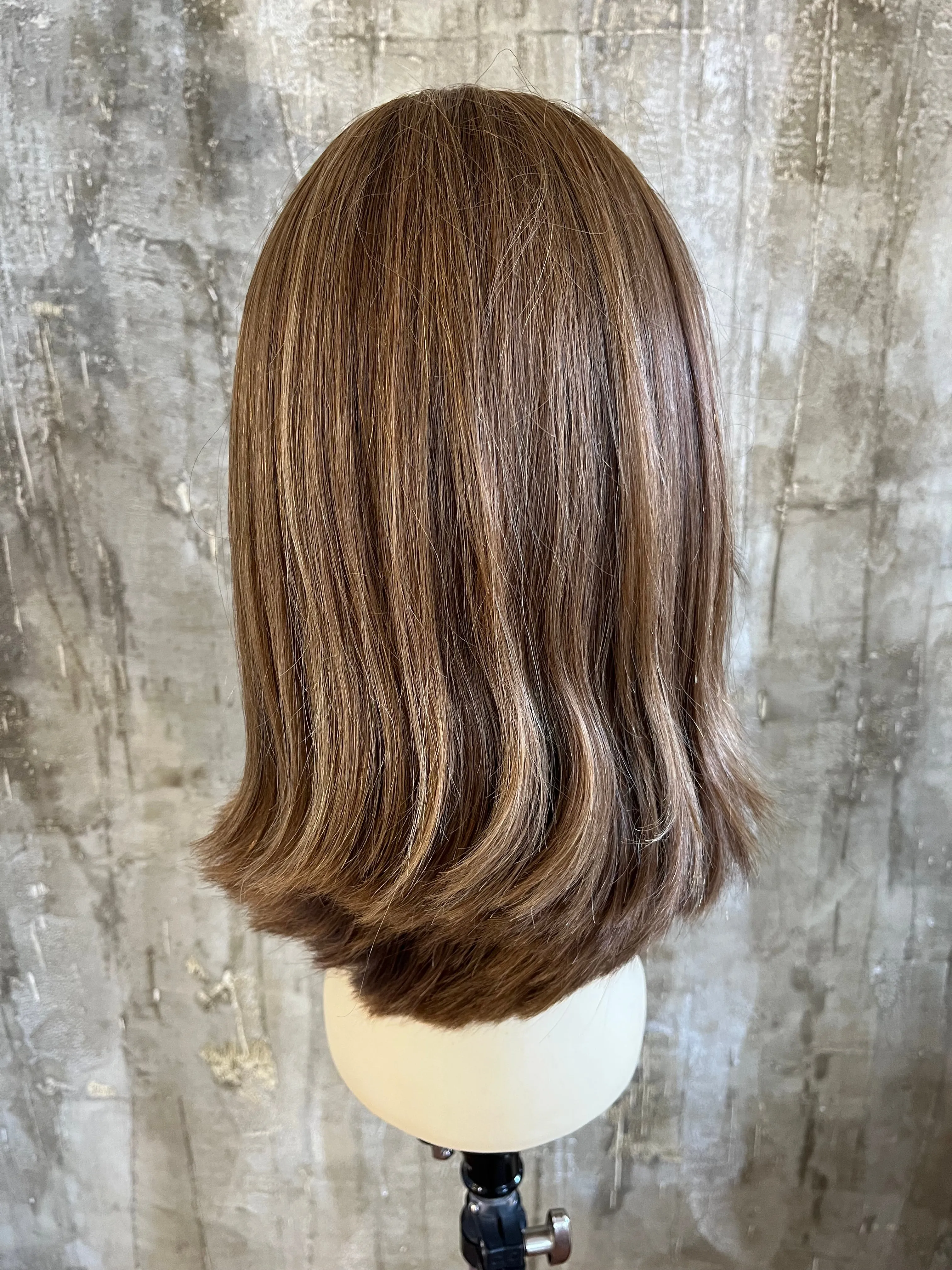100% EUROPEAN PROCESSED HUMAN HAIR 16" DIRTY BLOND