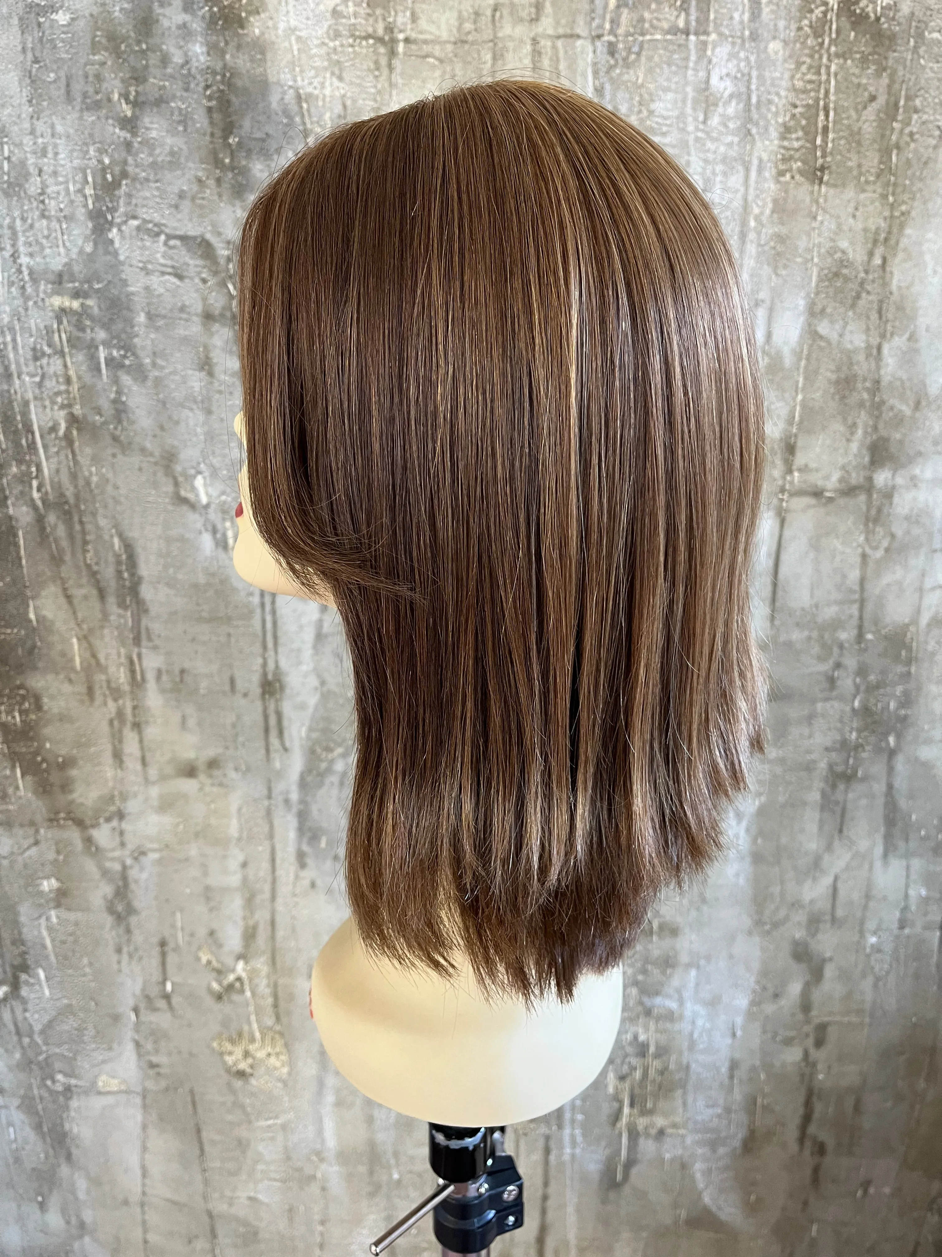 100% EUROPEAN PROCESSED HUMAN HAIR 16" DIRTY BLOND