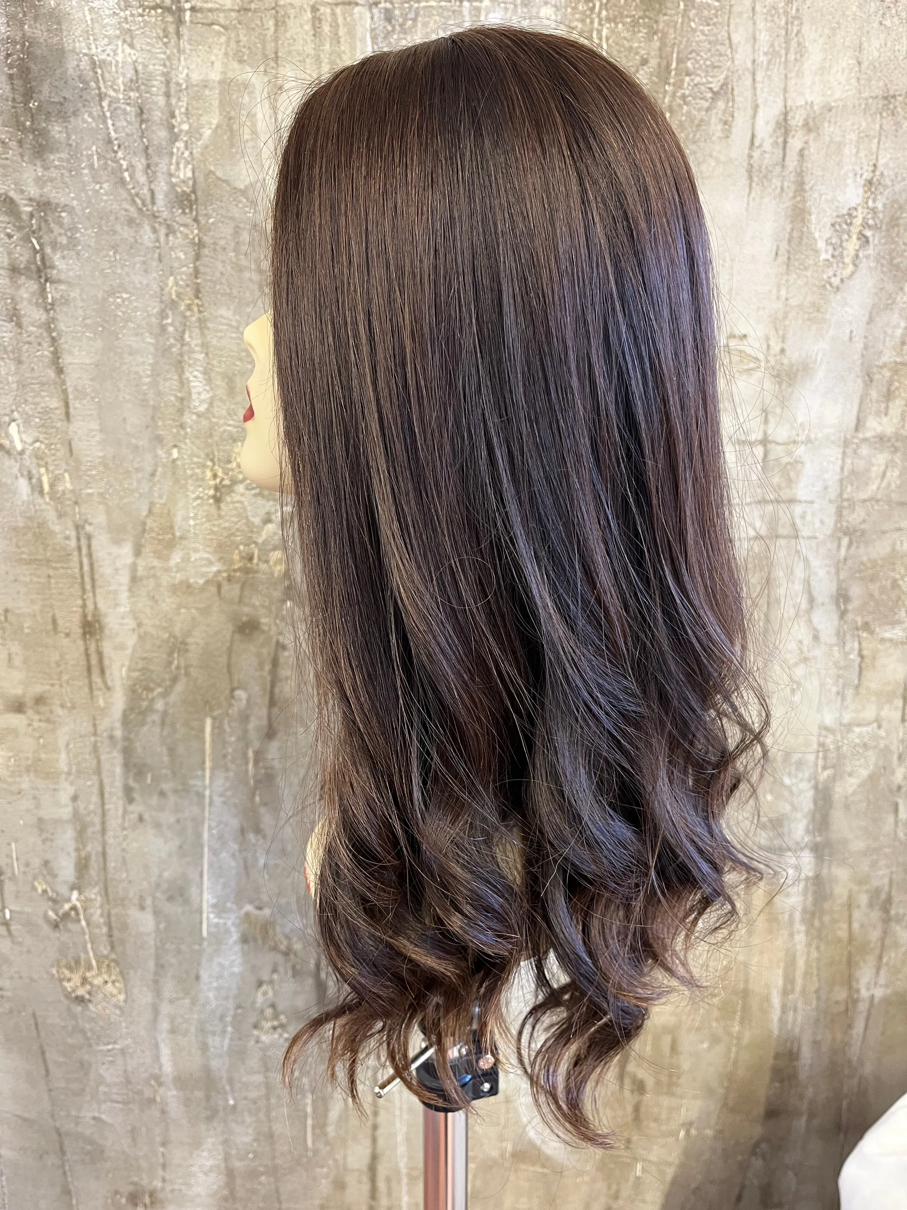 100% EUROPEAN PROCESSED HUMAN HAIR 23" BROWN