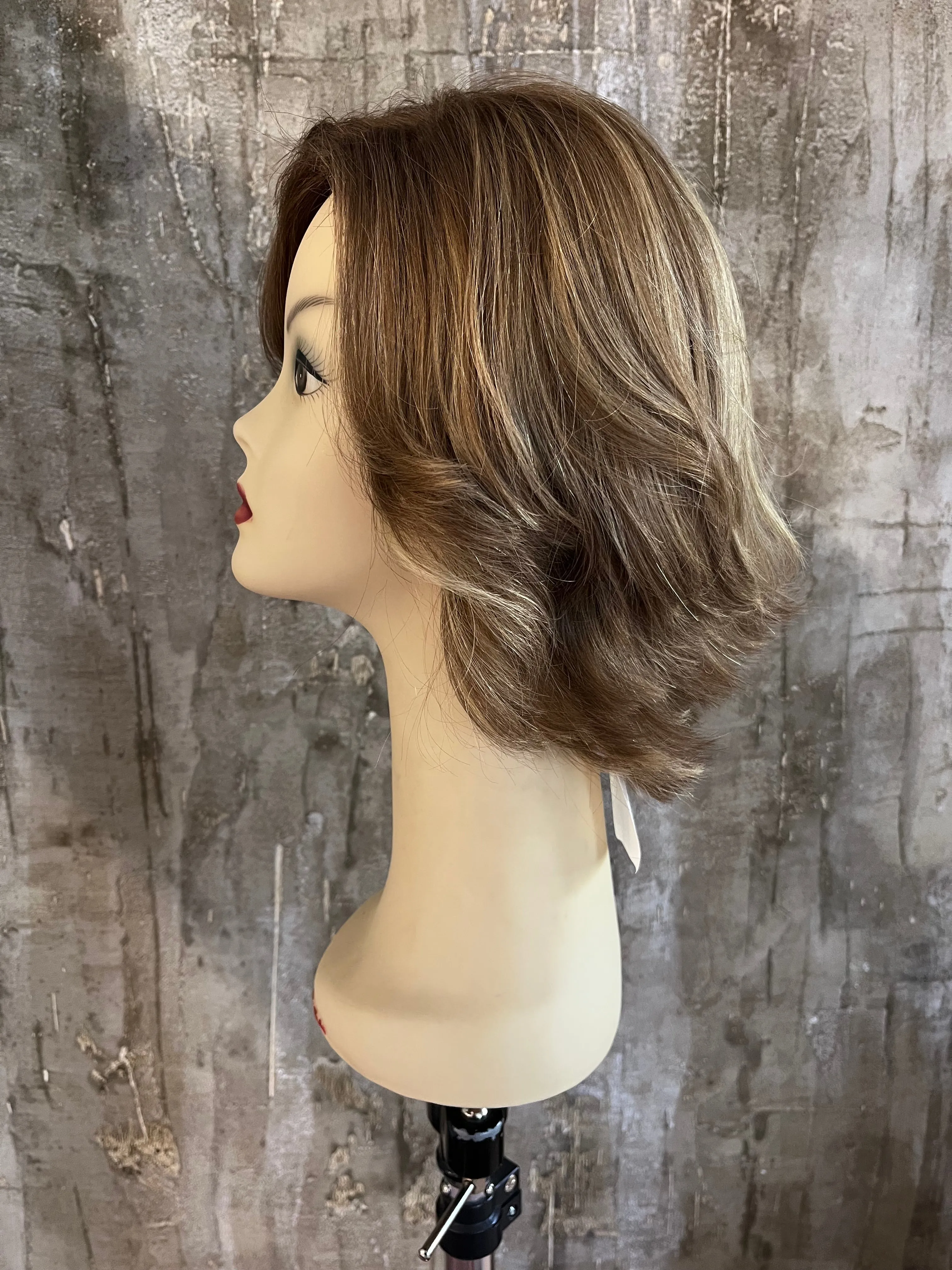 100% EUROPEAN VIRGIN HUMAN HAIR 13" BLOND WITH HIGHLIGHTS