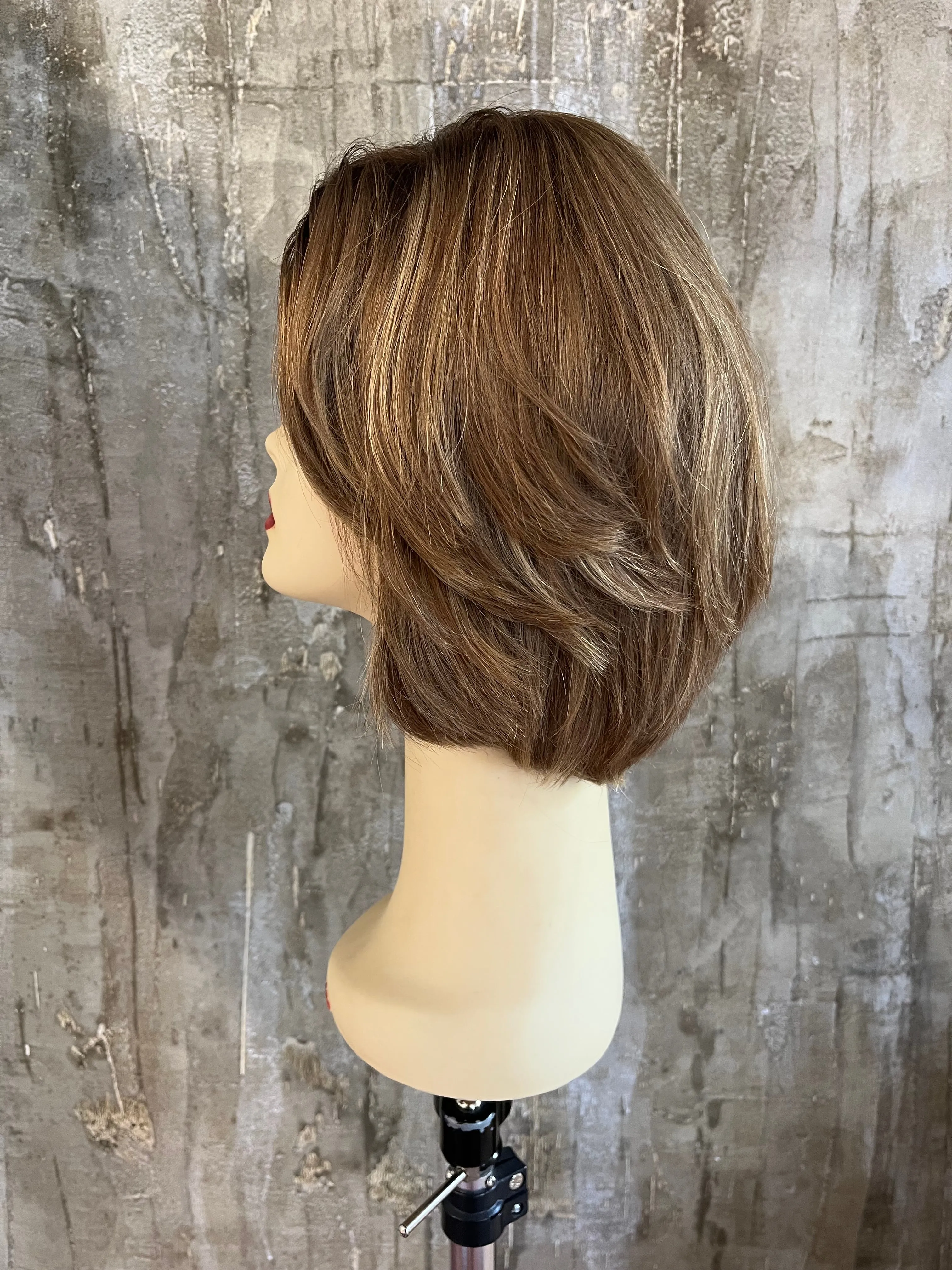 100% EUROPEAN VIRGIN HUMAN HAIR 13" DIRTY BLOND WITH BLOND STREAKS