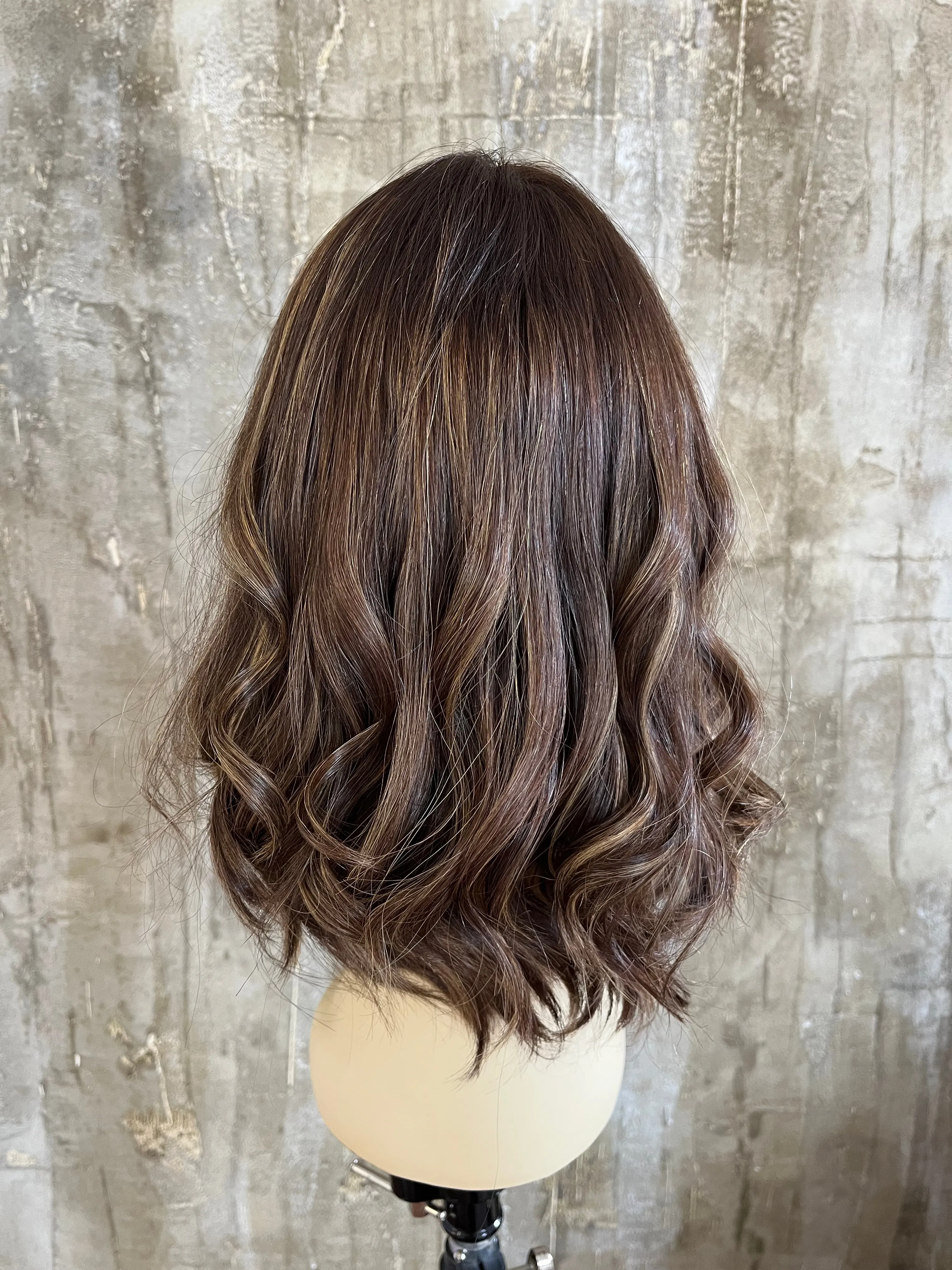 100% EUROPEAN VIRGIN HUMAN HAIR 14'' LIGHTER BROWN WITH BLOND STREAKS