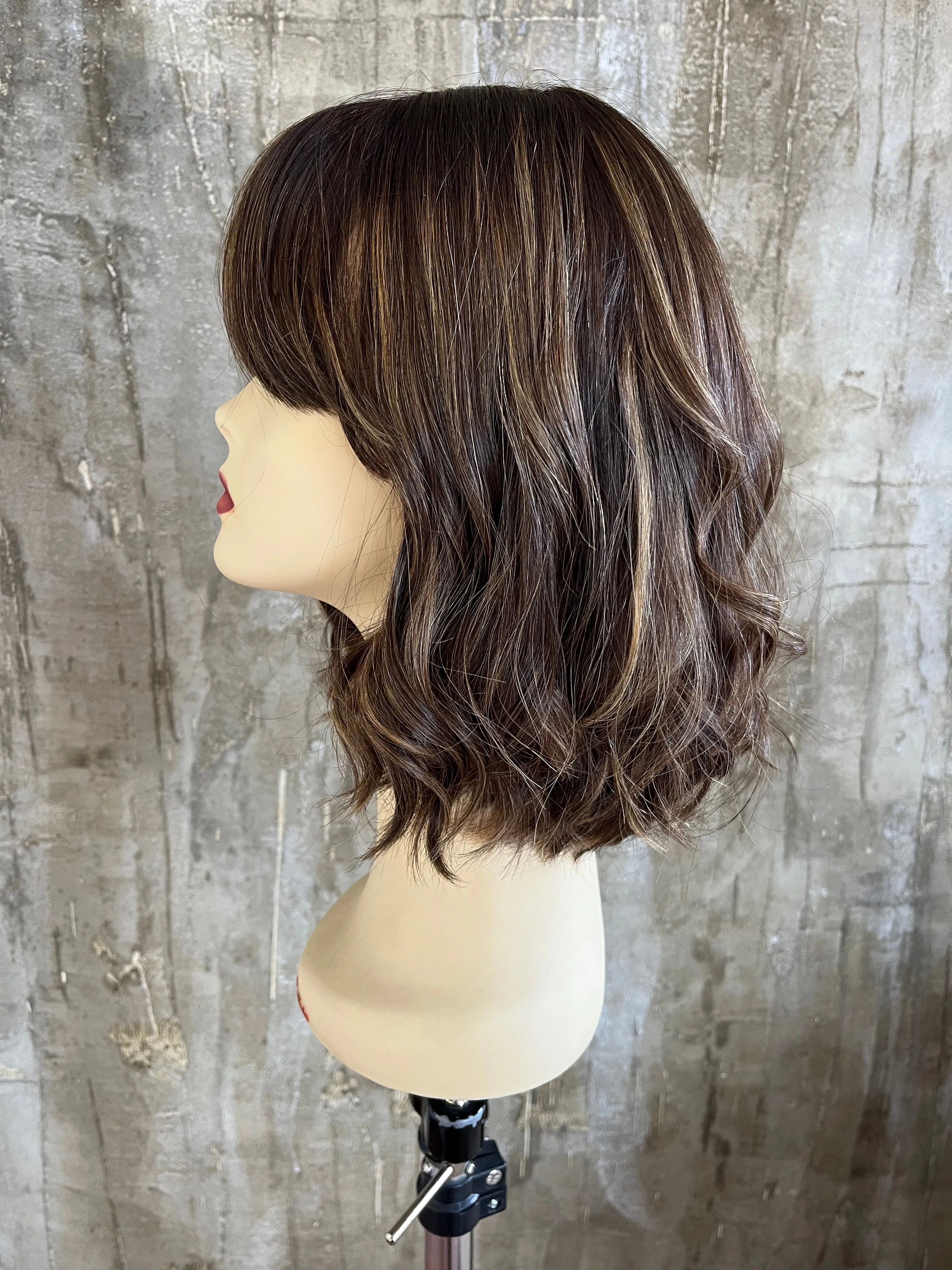 100% EUROPEAN VIRGIN HUMAN HAIR 14'' LIGHTER BROWN WITH BLOND STREAKS