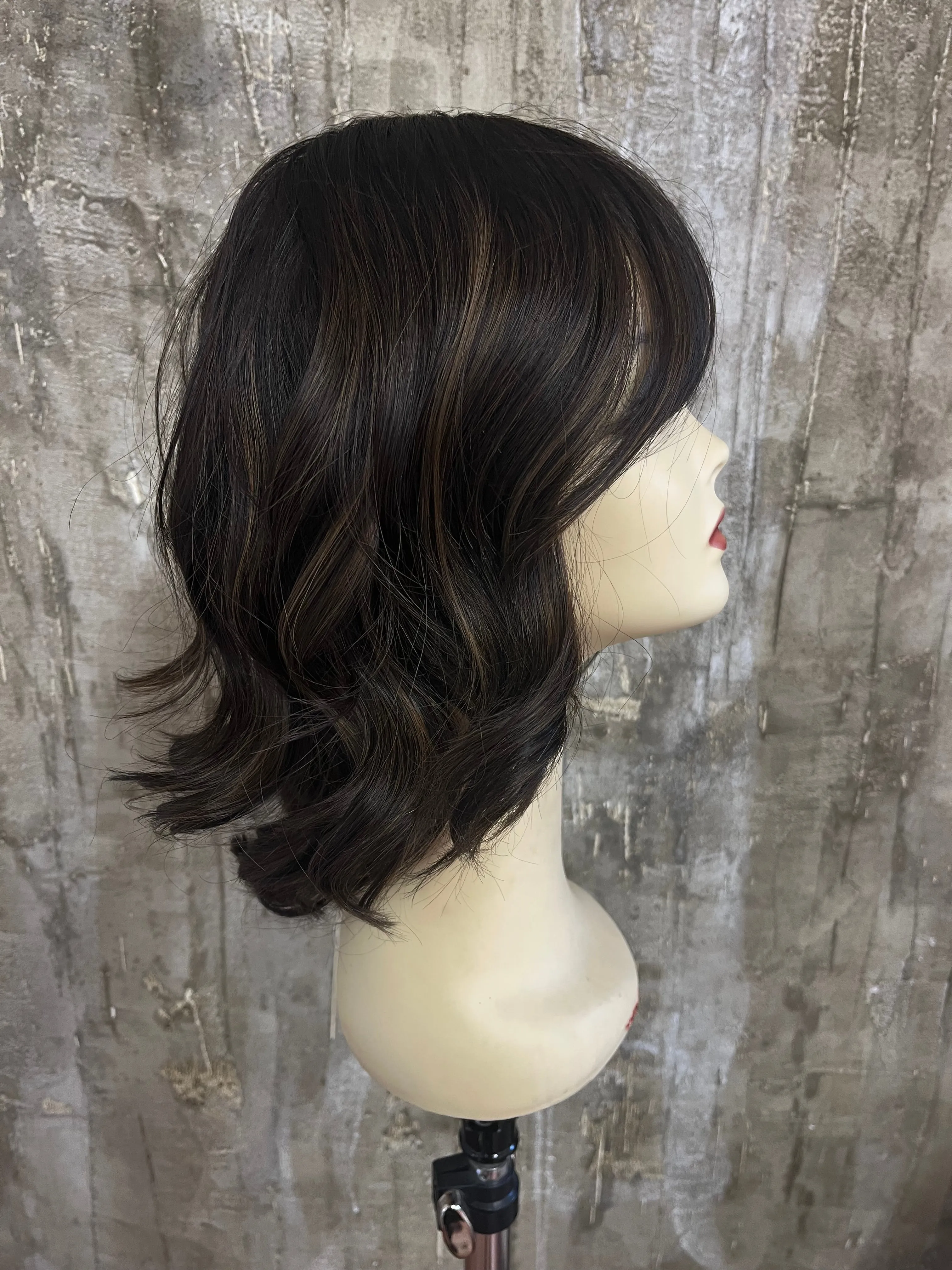 100% EUROPEAN VIRGIN HUMAN HAIR 16" BROWN WITH HIGHLIGHTS