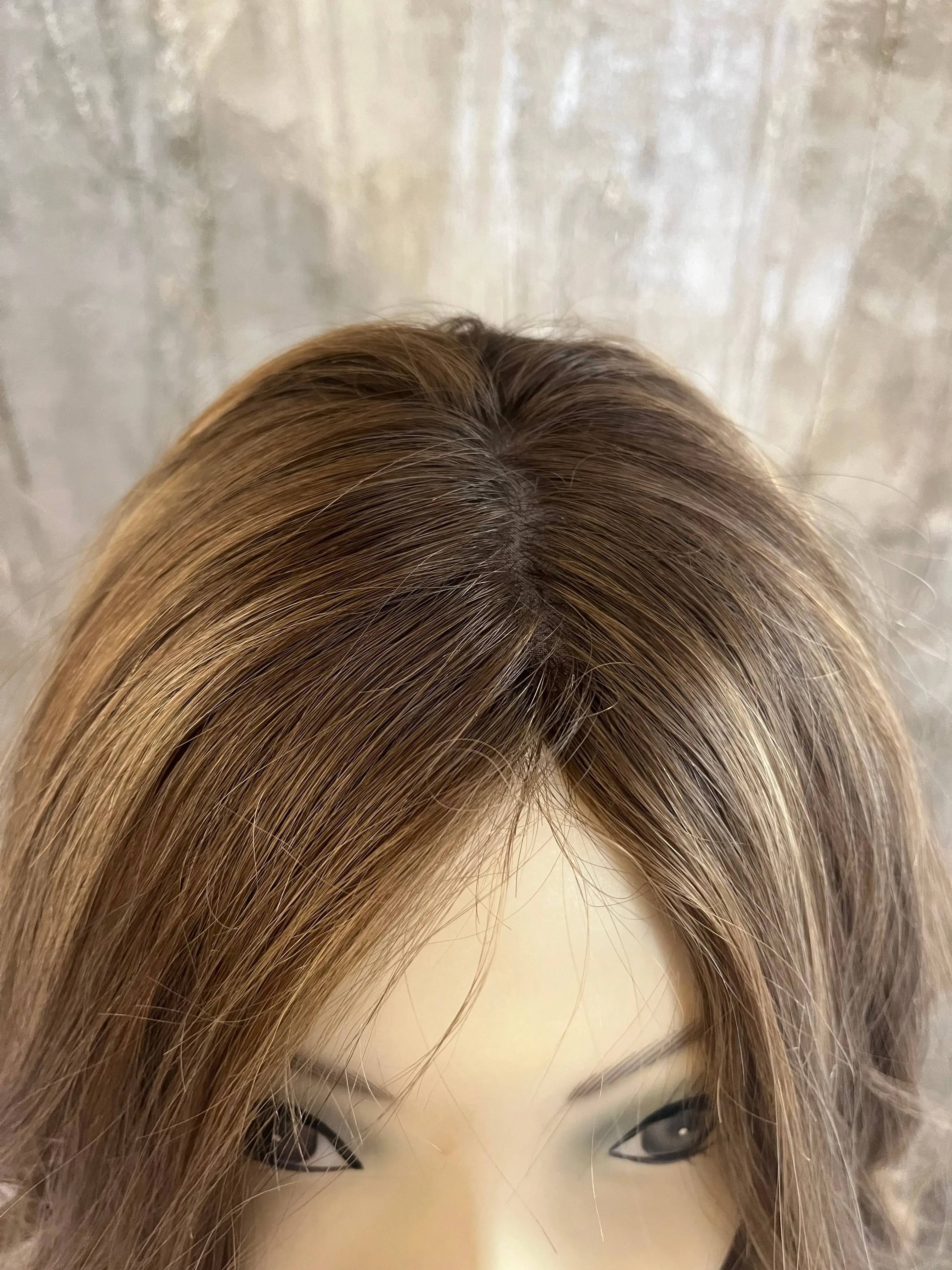 100% EUROPEAN VIRGIN HUMAN HAIR 17" BLOND WITH HIGHLIGHTS