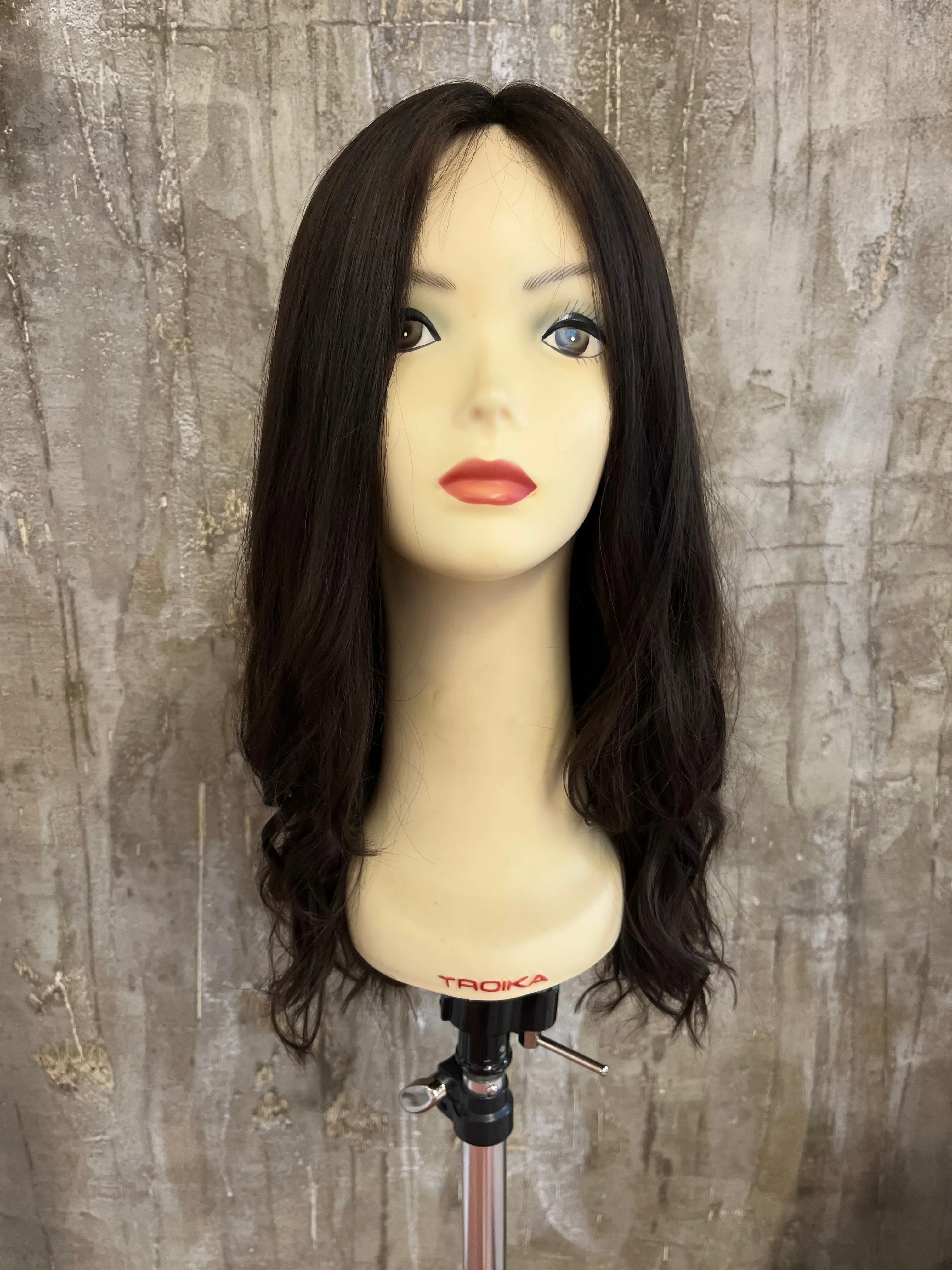 100% EUROPEAN VIRGIN HUMAN HAIR 22" BROWN