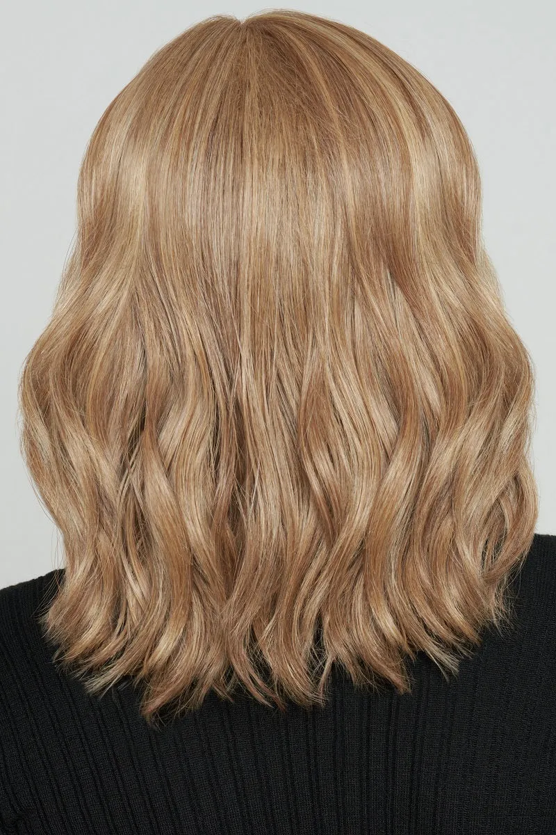 Raquel Welch Wigs - Wavy Day